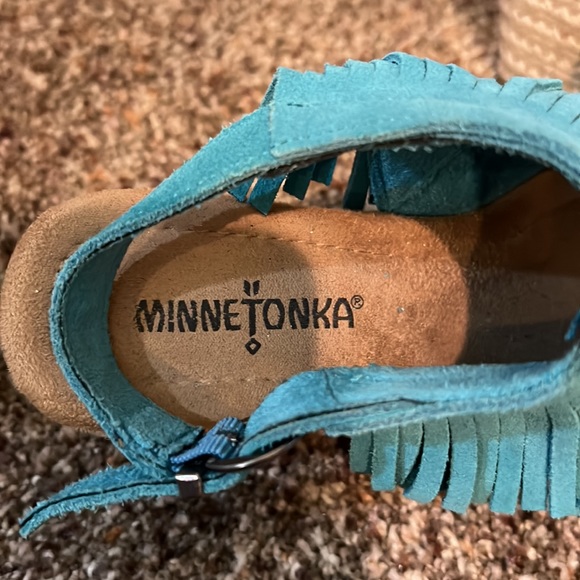 Minnetonka fringe wedges Turquoise 7! - Picture 6 of 8
